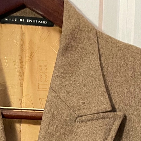 Vintage Holland and Holland Tan Blazer, size 42L, 100% wool - Picture 6 of 7